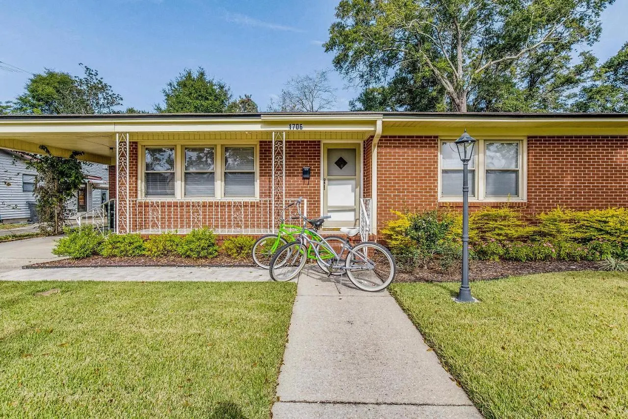 Fisher House Pensacola Holiday home
